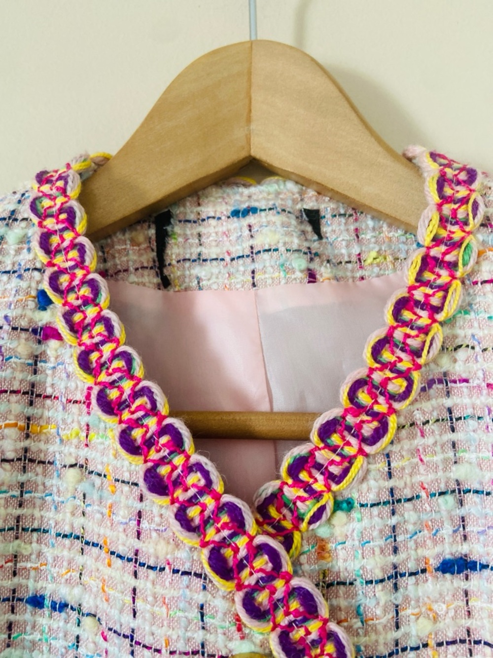 Vintage Union Made Tweed Skirt Suit Set Jeweled Button Pastel Boucle Size 4 - Picture 4 of 12